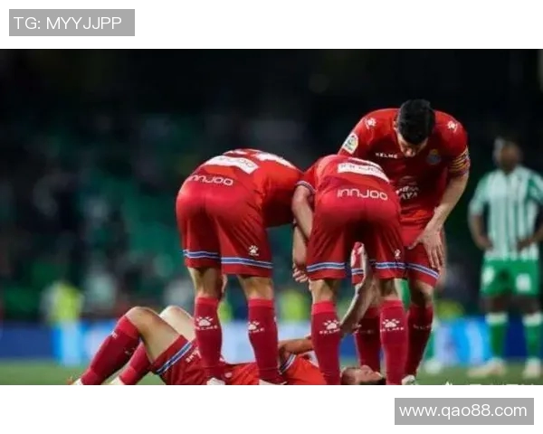 库乔埃尔南德斯精彩破门助皇家贝蒂斯赢得关键胜利 库乔埃尔南德斯精彩破门助皇家贝蒂斯赢得关键胜利