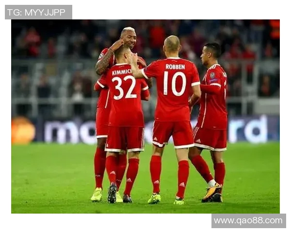 莱万在欧冠赛场再创辉煌破门助球队迈向胜利新征程 莱万在欧冠赛场再创辉煌破门助球队迈向胜利新征程