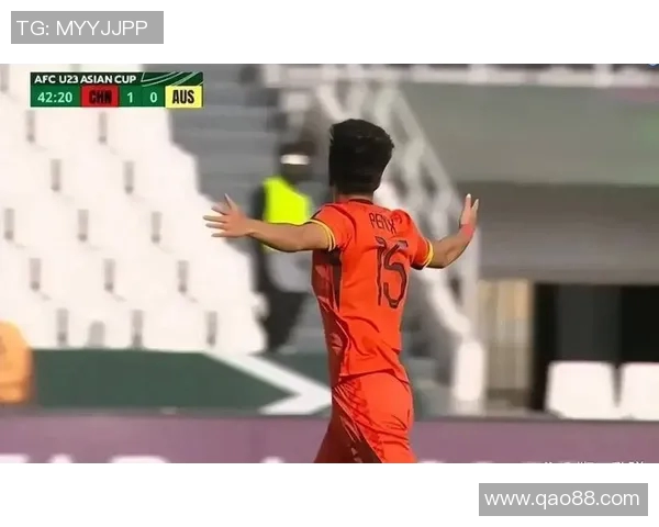 彭啸关键进球助力球队逆转胜利展现绝佳状态与比赛智慧 彭啸关键进球助力球队逆转胜利展现绝佳状态与比赛智慧